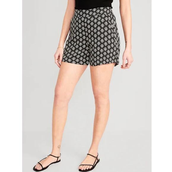 Old Navy High Waisted Playa Shorts Black and Tan Print Size M - Picture 1 of 8